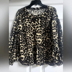 EUC - Leopard  Print, Soft Luxe Material, Spandex, Puffer Sleeves - Size S